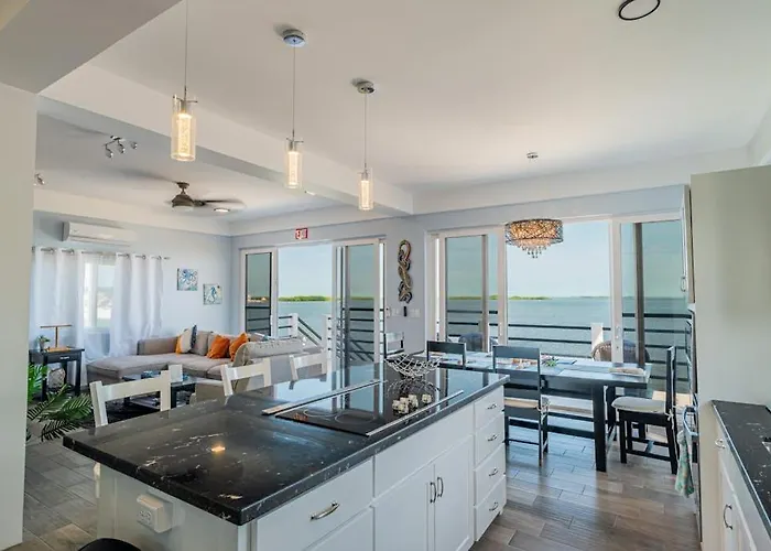 2nd Floor House